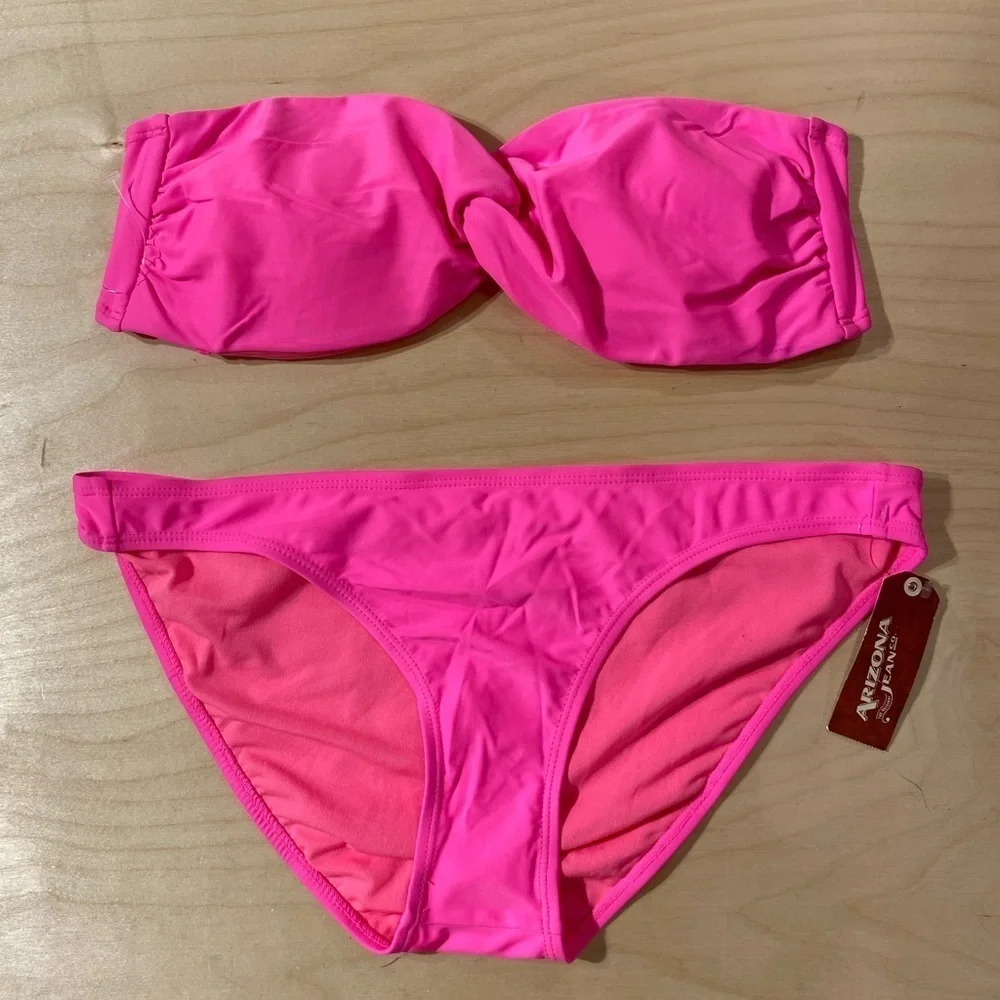 Arizona Jean Two Piece Swimsuit Top XL Bottom Medium (BX)
